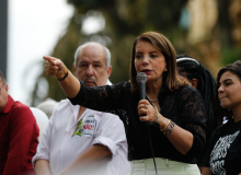 CNTE se solidariza com Professora Bebel, da APEOESP, e reforça união da categoria