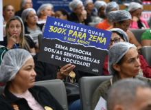 [MG] Auxiliares de Educação Básica paralisam atividades dia 21 contra baixos salário
