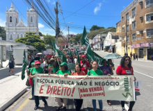 [AL] Protesto do Sinteal ganha ruas de Maceió em Dia de Paralisação da Educação