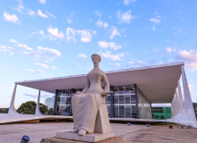 STF: Piso do magistério corre risco com flexibilização de direitos trabalhistas