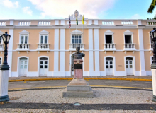 Em defesa do SINDEDUCAÇÃO