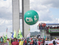 Funcionários, professores e aposentados em peso na Marcha da Classe Trabalhadora