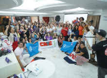 Mulheres educadoras debatem democracia, sindicalismo e IA em Brasília